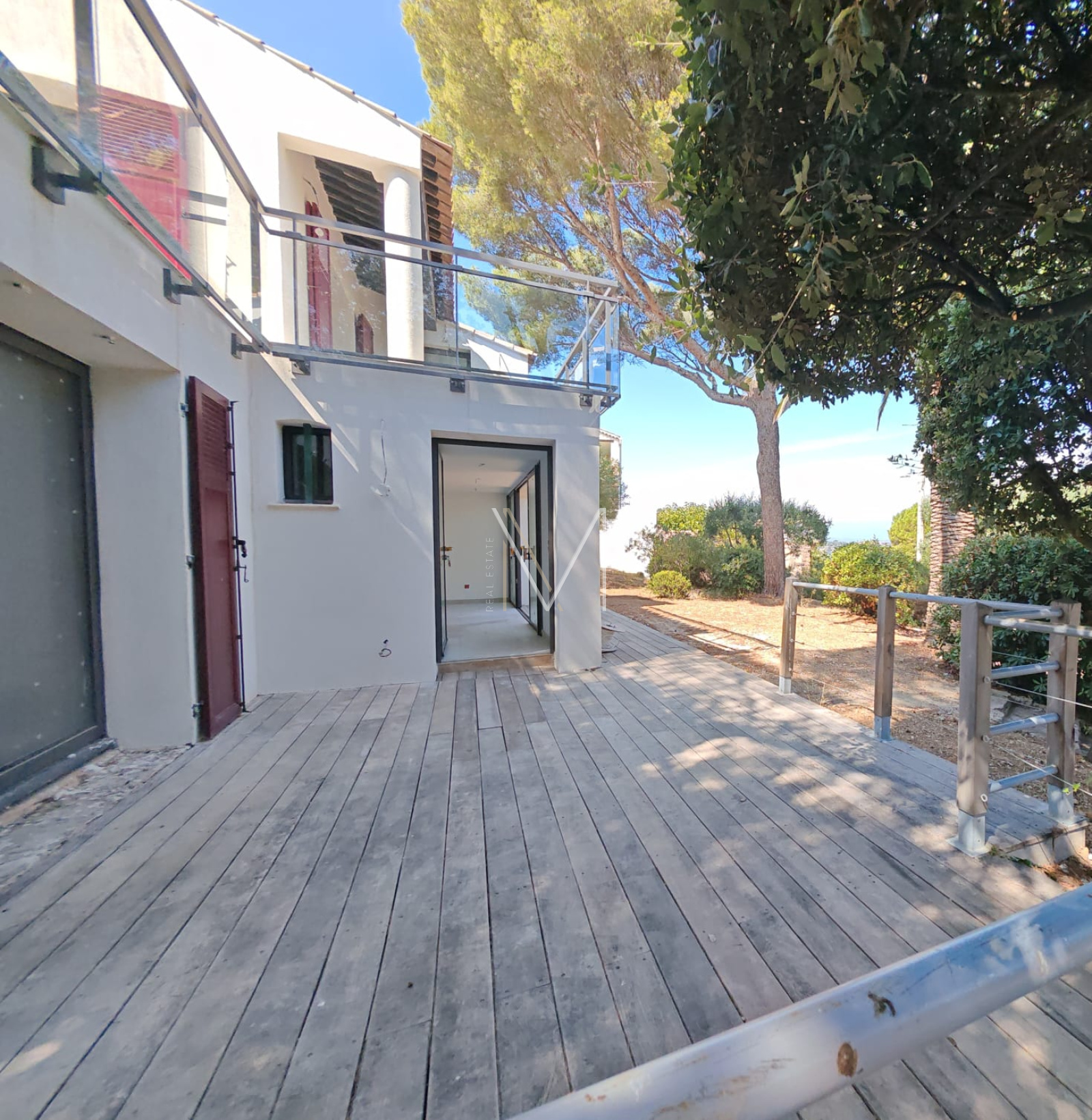 Image_1, Rez de jardin, Saint Aygulf, ref :VRE10000645